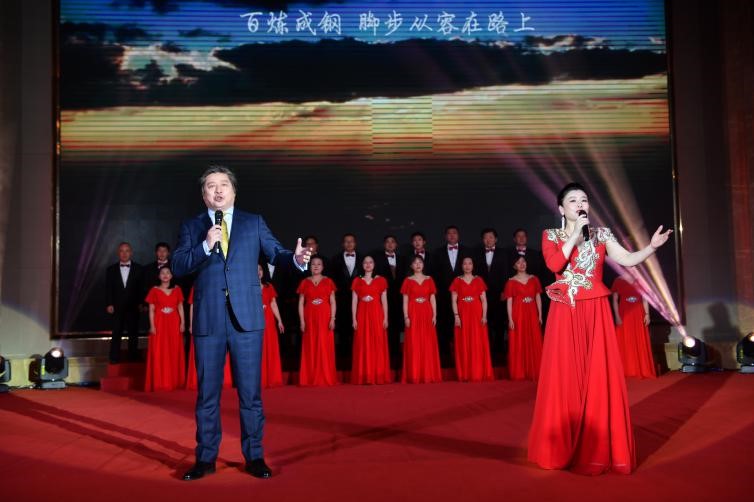 恒峰g22唱响《向往》